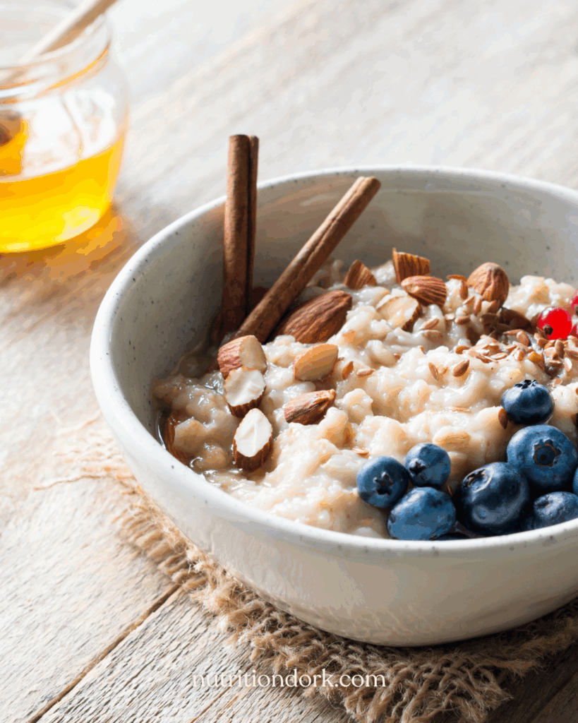 Almond & Cinnamon Oatmeal
